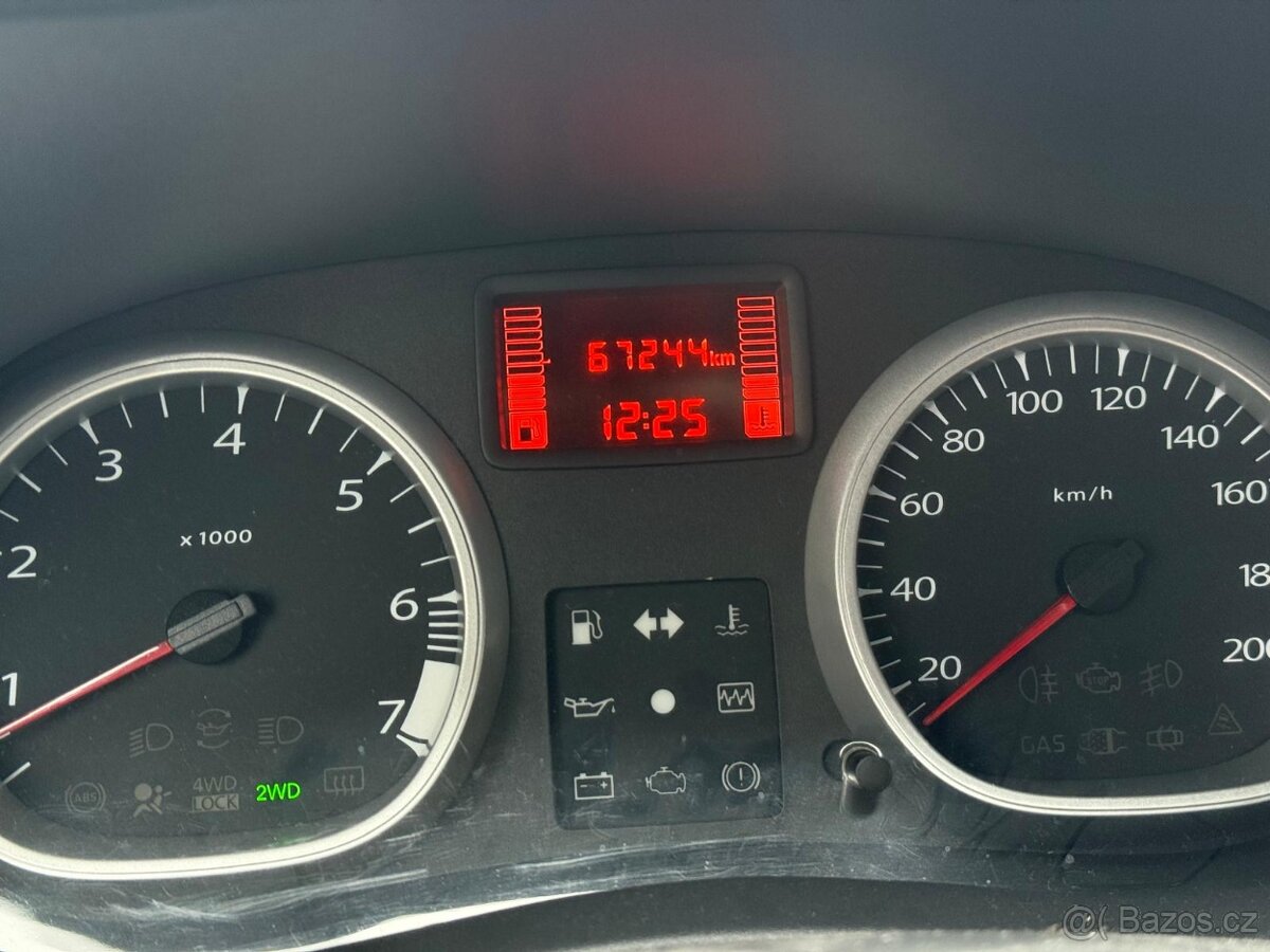 Dacia Duster 4WD 1.6i 77kw jen 67.244km 4x4 tažné zařízení - 10