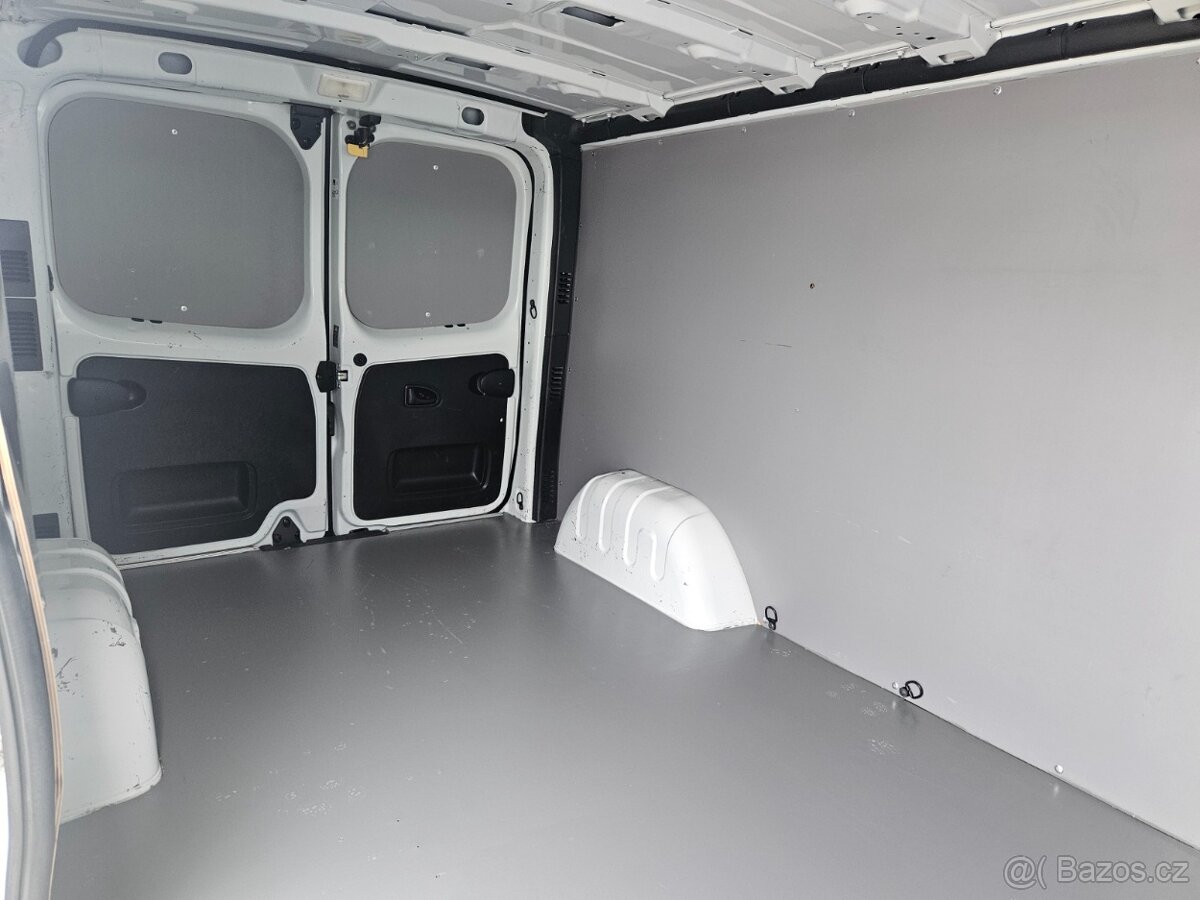 Renault Trafic L2H1 2.0dCi/145hp - 2021 - 10