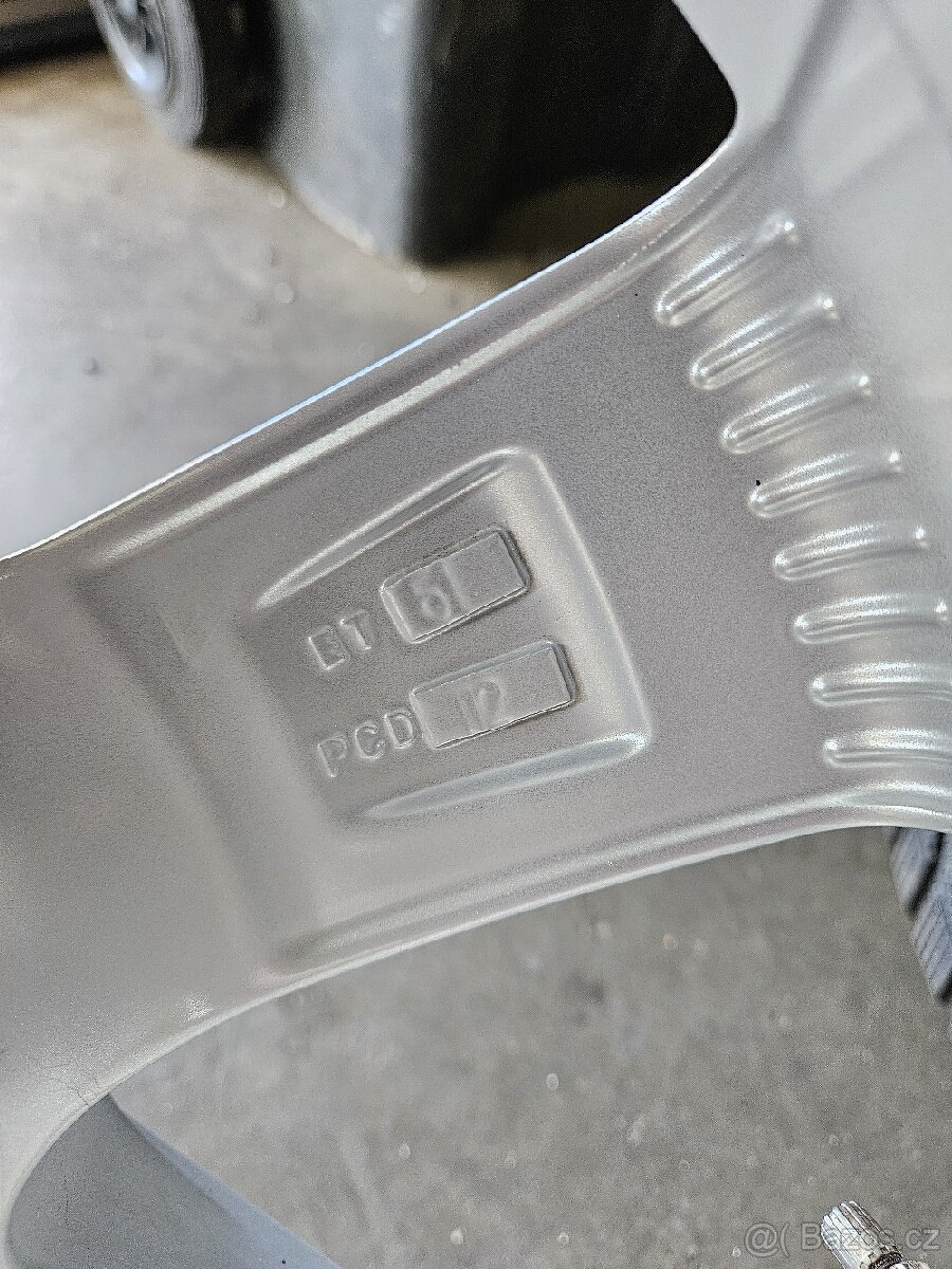 Alu kola 5x112 R18 + zimní pneu - 10