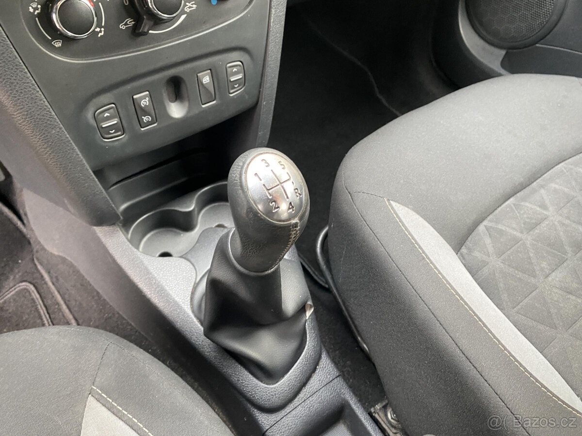 Dacia Sandero 0.9 TCe , 66 kW benzín, 2014 - 10