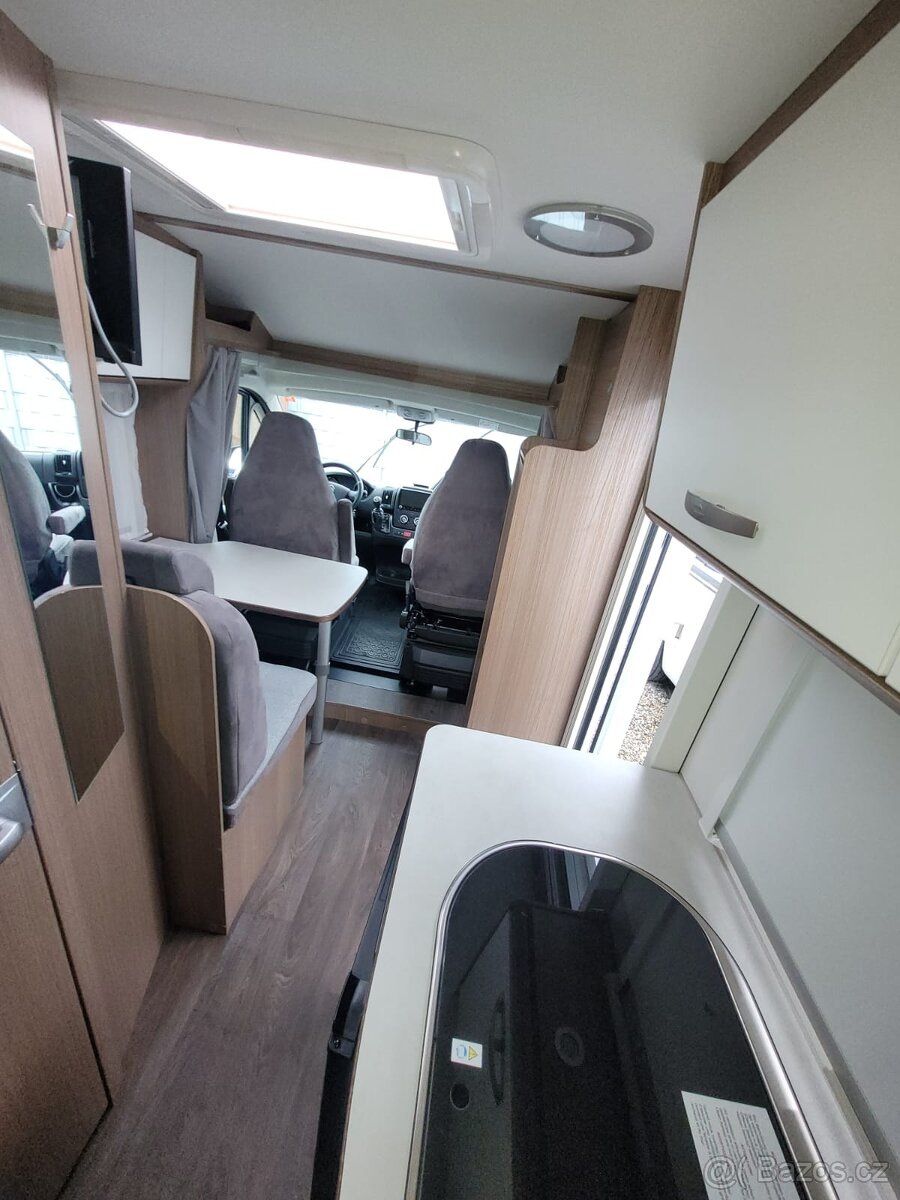 Polointegrovaný vůz Carado T132, 2022, 140PS - 10