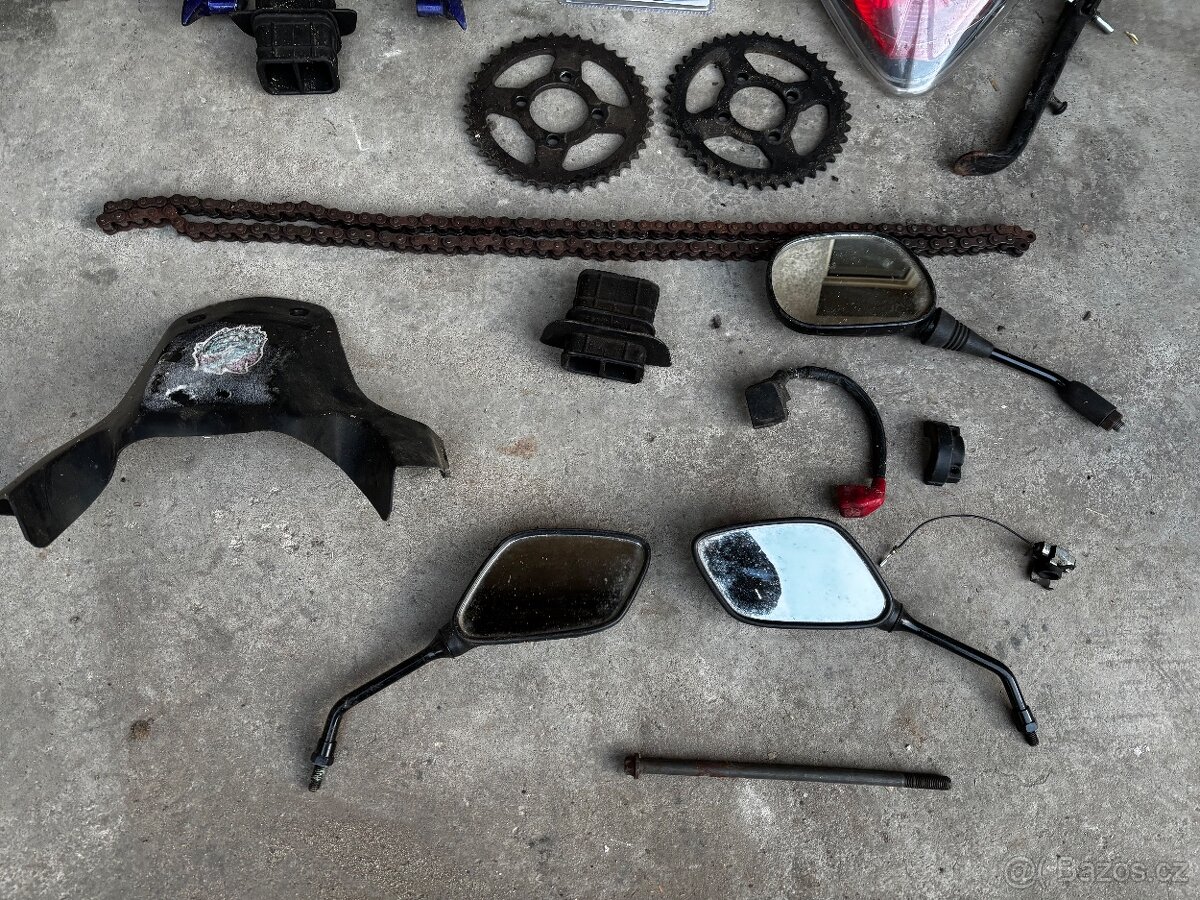 Honda cbr125r náhradní díly - 10