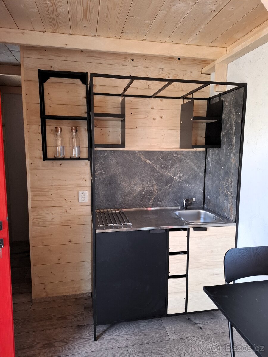Nová, celoročne obyvatelná maringotka na prodej - 10