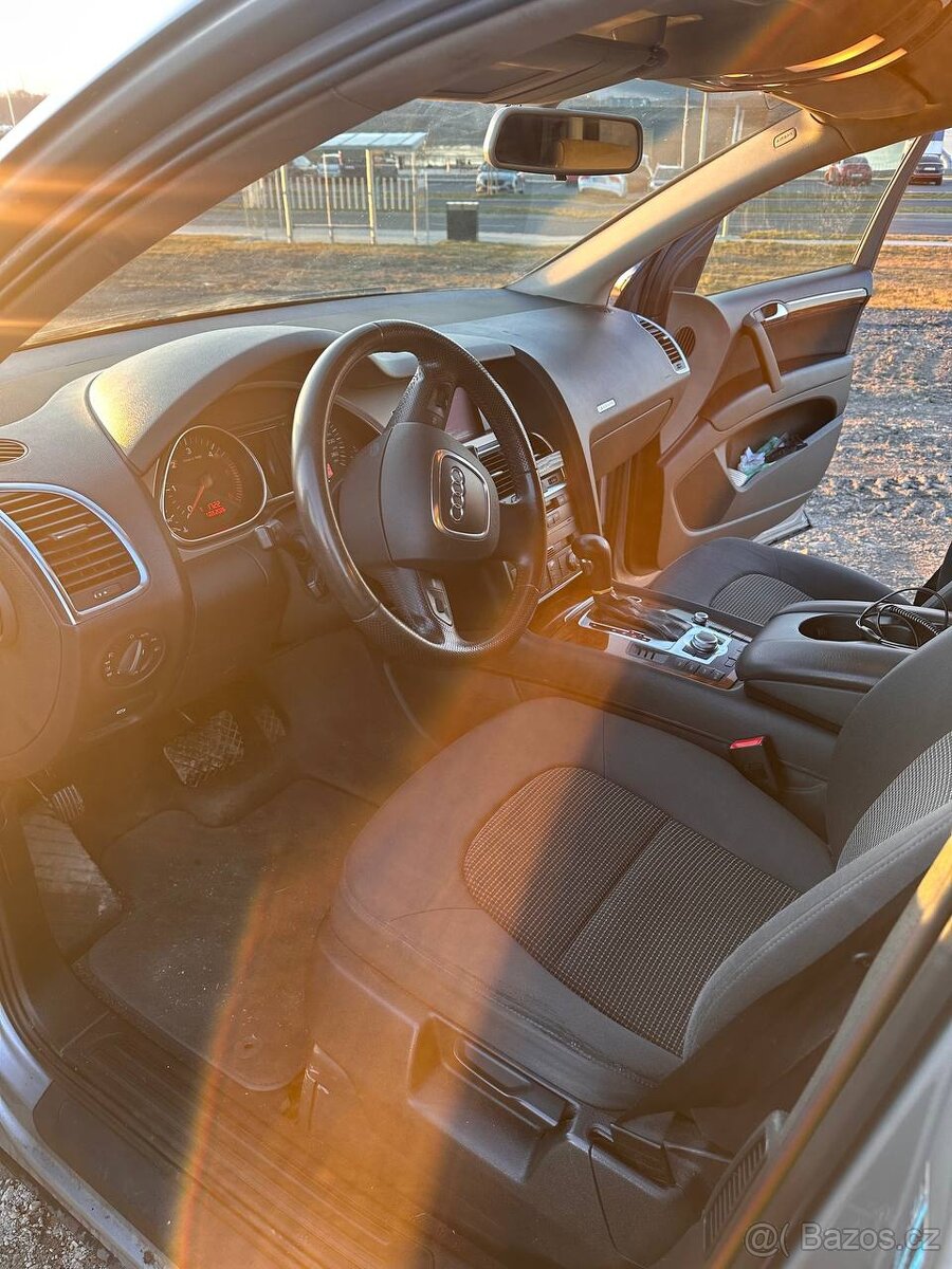 Audi Q7 3.0TDI SUV 4×4 - 10