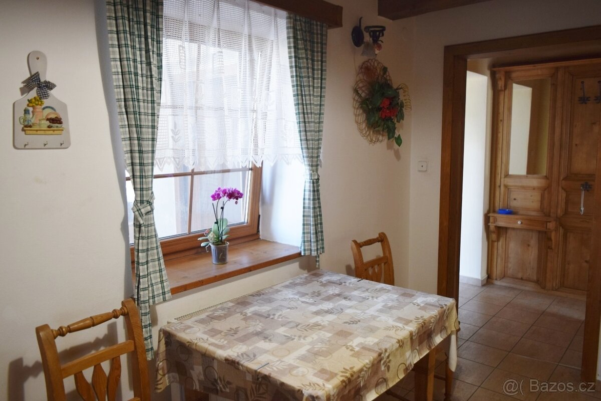 Prodej rodinného domu v Kasalicích u Hradce Králové - 10