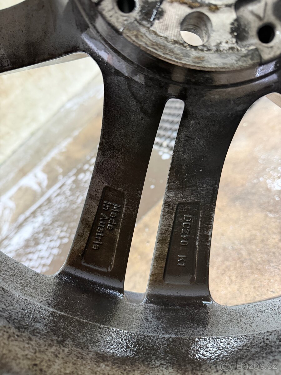 Sada originálních kol Mercedes-Benz GLE Zimní gumy Michelin - 10