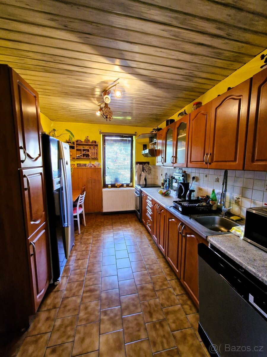 Prostorný rodinný dům se zahradou – Jílové u Děčína, Kamenná - 10