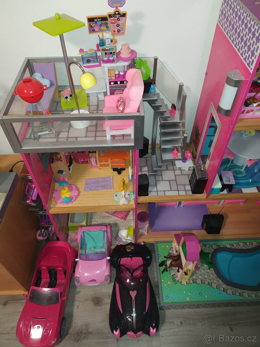 Velký dřevěný barbie domeček - 10