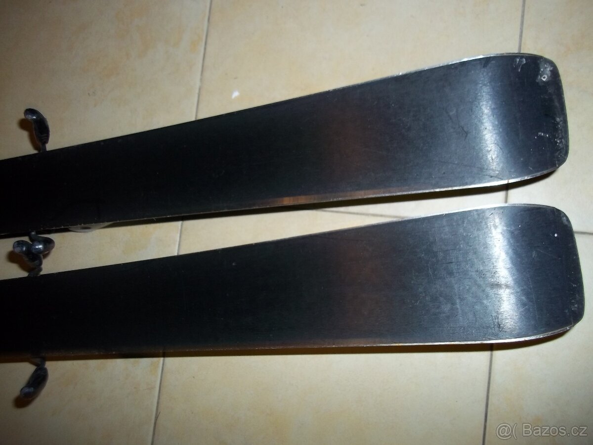 Juniorské carvingové lyže Fischer 140 cm - 10