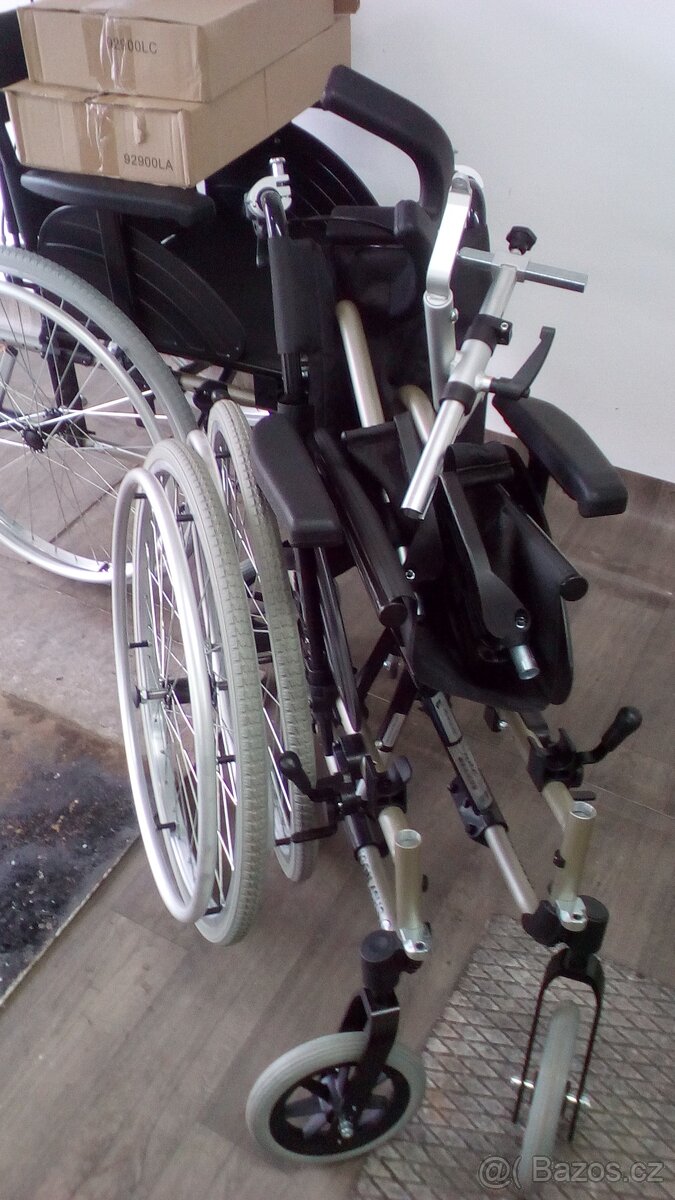 INVALIDNÍ VOZÍK-POLOHOVACÍ 40 nebo 45 cm ZASÍLÁM PO ČR - 10