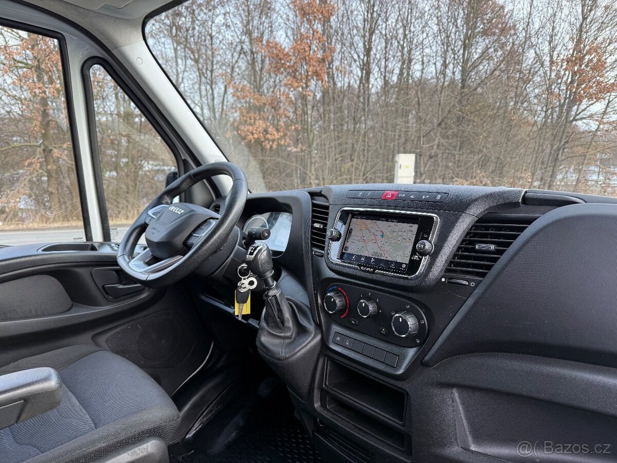 IVECO DAILY 2.3 115 KW SKŘÍN/MRAZÁK ZÁSUVKA NAVIGACE TEMPO - 10