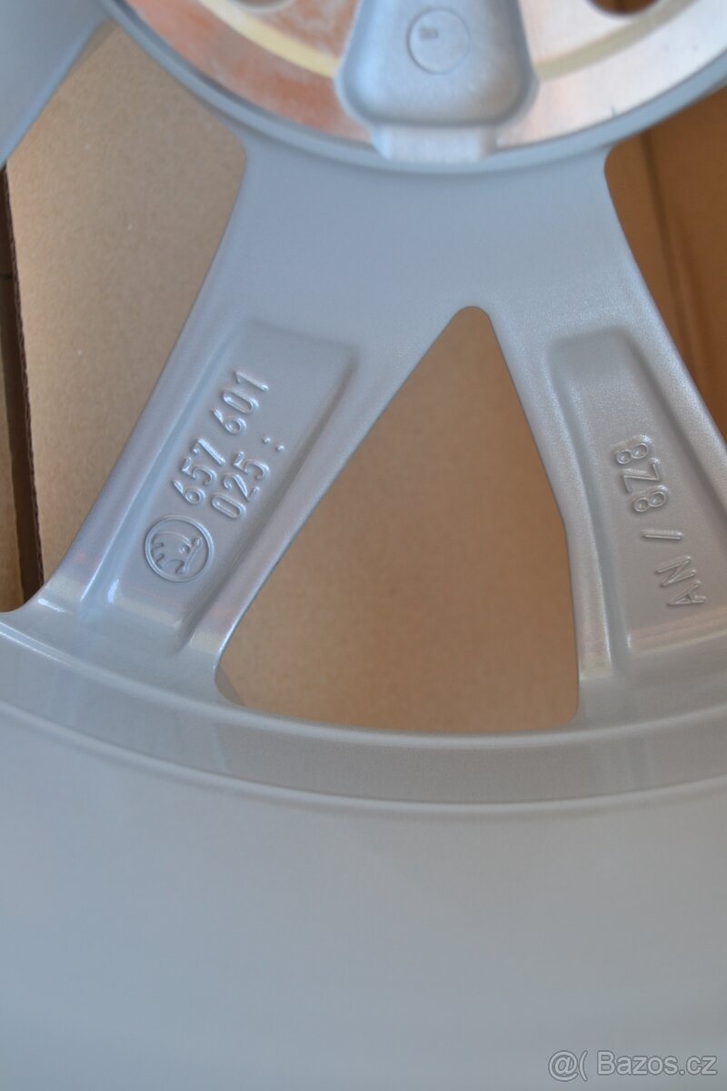 Škoda Kamiq/Scala,S.Arona– NOVÉ 16 originál Alu disky 6x16, - 10