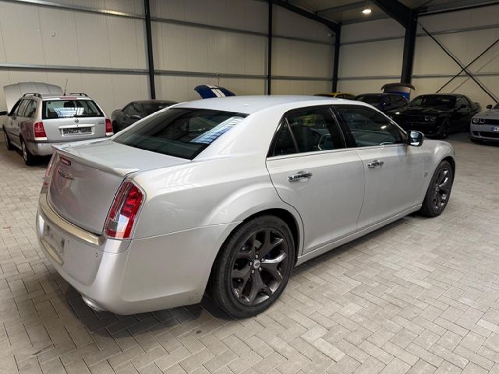 Lancia Thema Platinum 300C 3.0 CRD (č.1199) - 10