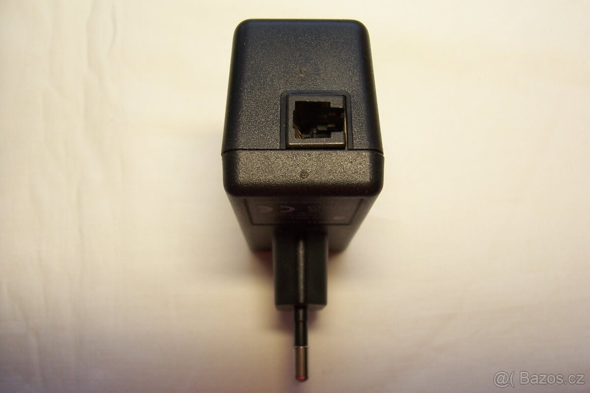 RŮZNÉ ADAPTÉRY - 10