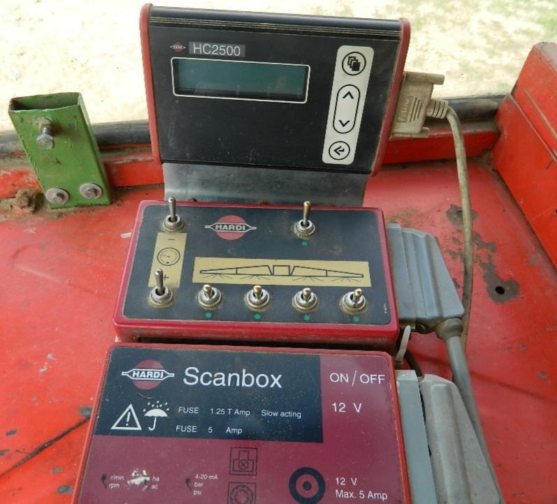 Tažený postřikovač HARDI TZY 1500 1600 12 - 10