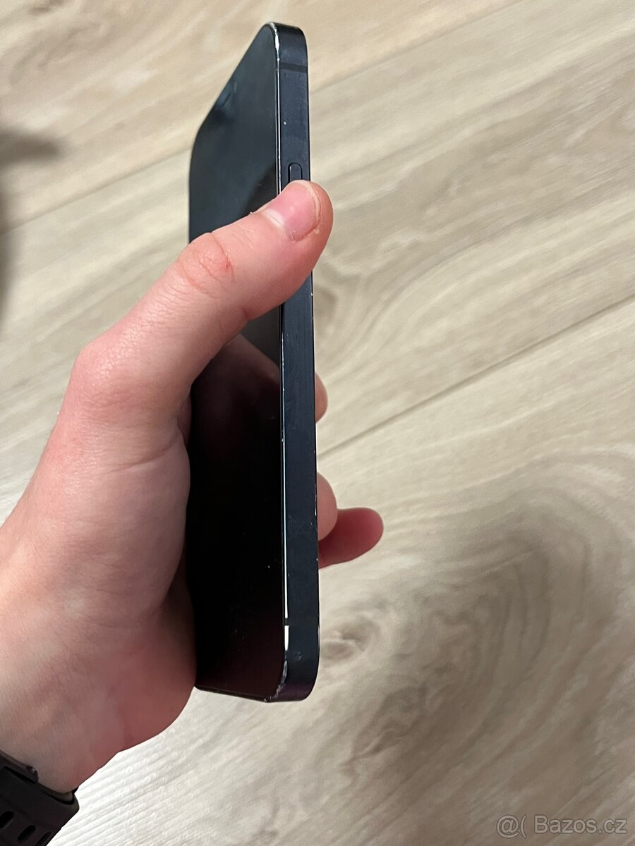 IPhone 12 Černý - 10
