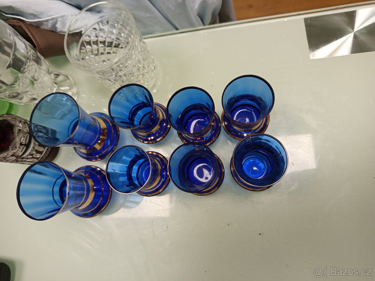 Různé sklo a keramika. - 10