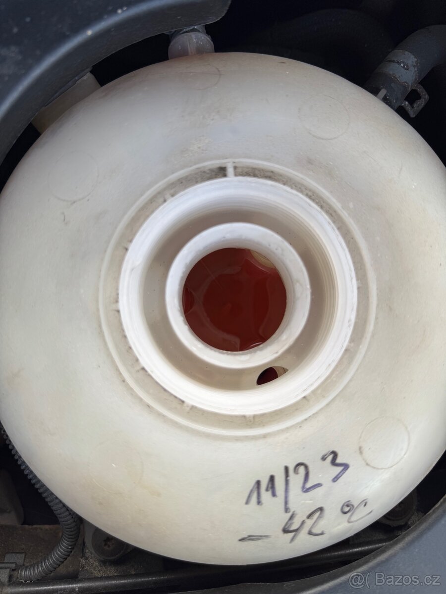 Volkswagen Multivan - 10