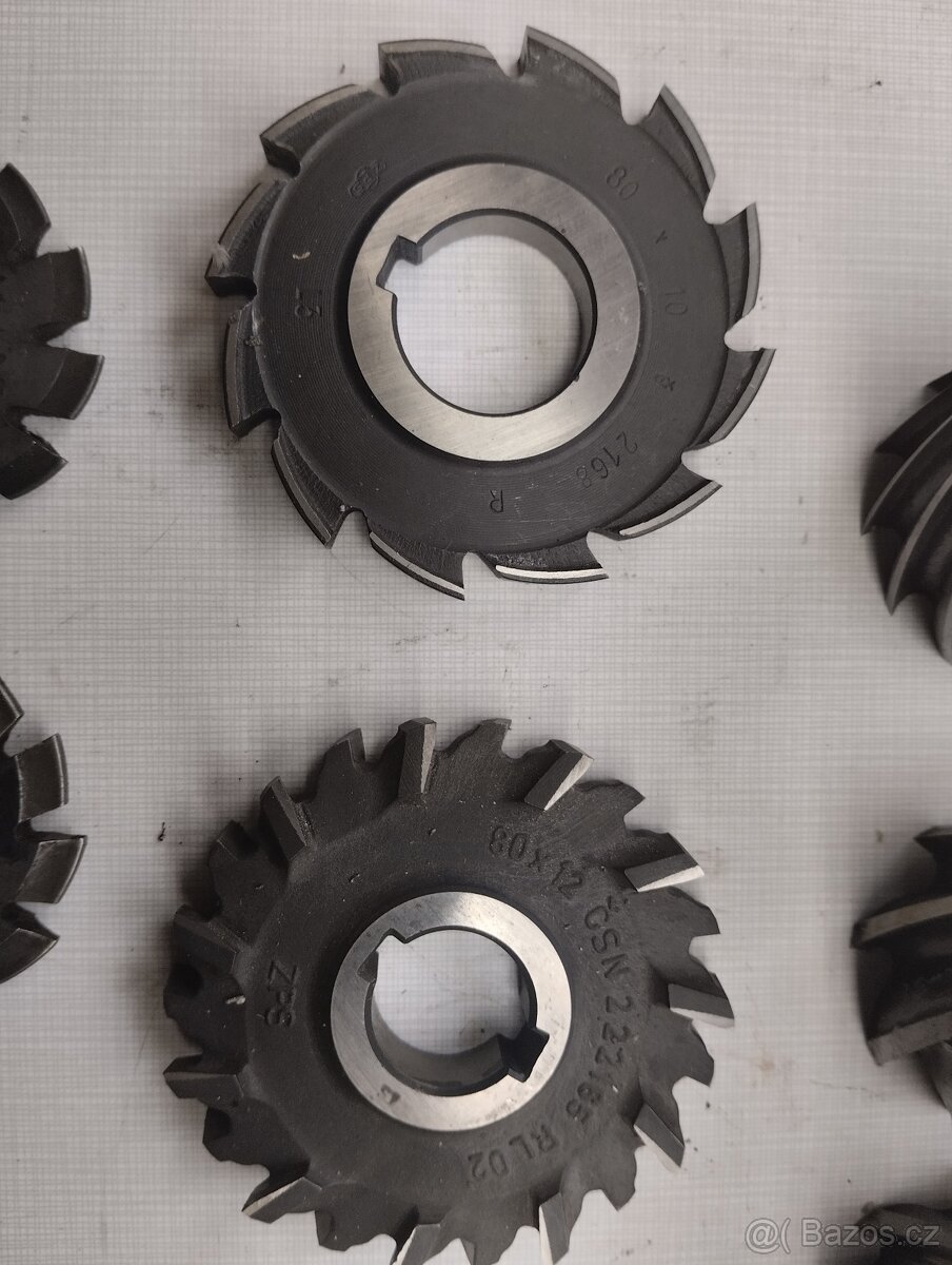 Válcové frézy a koník s hrotem - 10