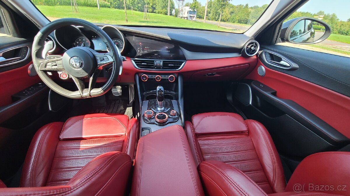 Alfa Romeo Giulia 206kW+ 4x4 - 10