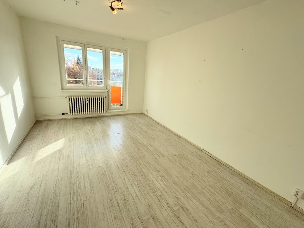 Prodej bytu 3+1 s balkonem Jihlava- Vrchlického - 10