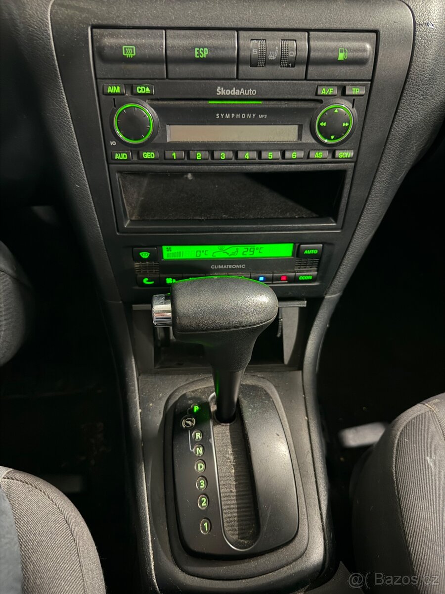 Škoda octavia 1 1.9 tdi - 10