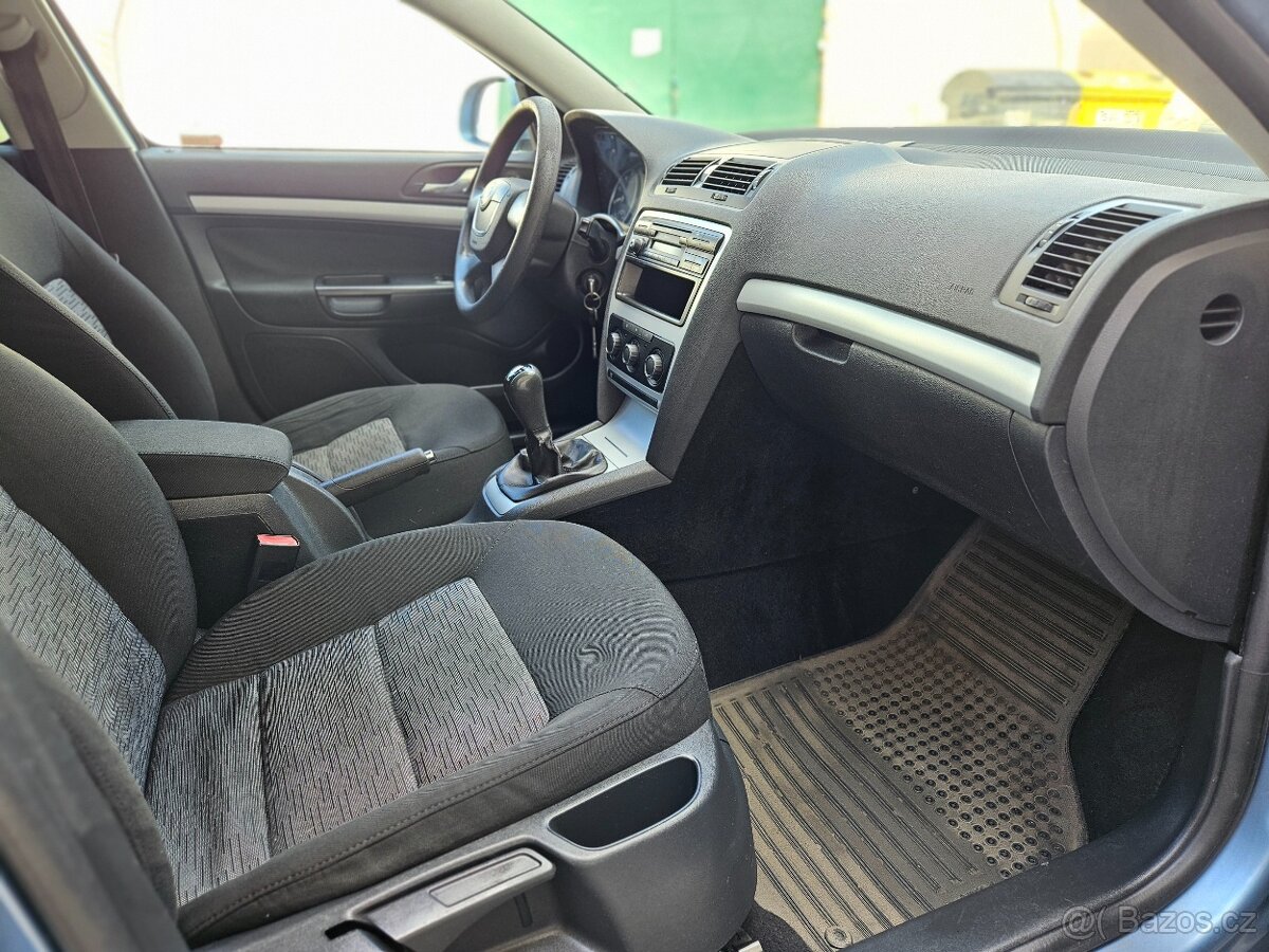 Škoda Octavia II facelift combi 1.6 MPI 75kW KLIMA TEMPOMAT - 10