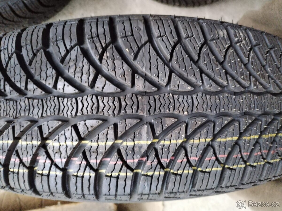 kola SMART TWINGO 4x100 R15 + 165/65/15 185/60/15 - 10
