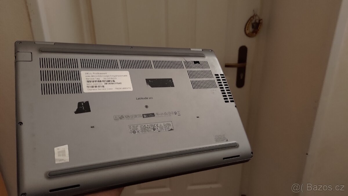 Dell letitude 5511 i7 10 gen 1tb SSD nVidia mx250 - 10