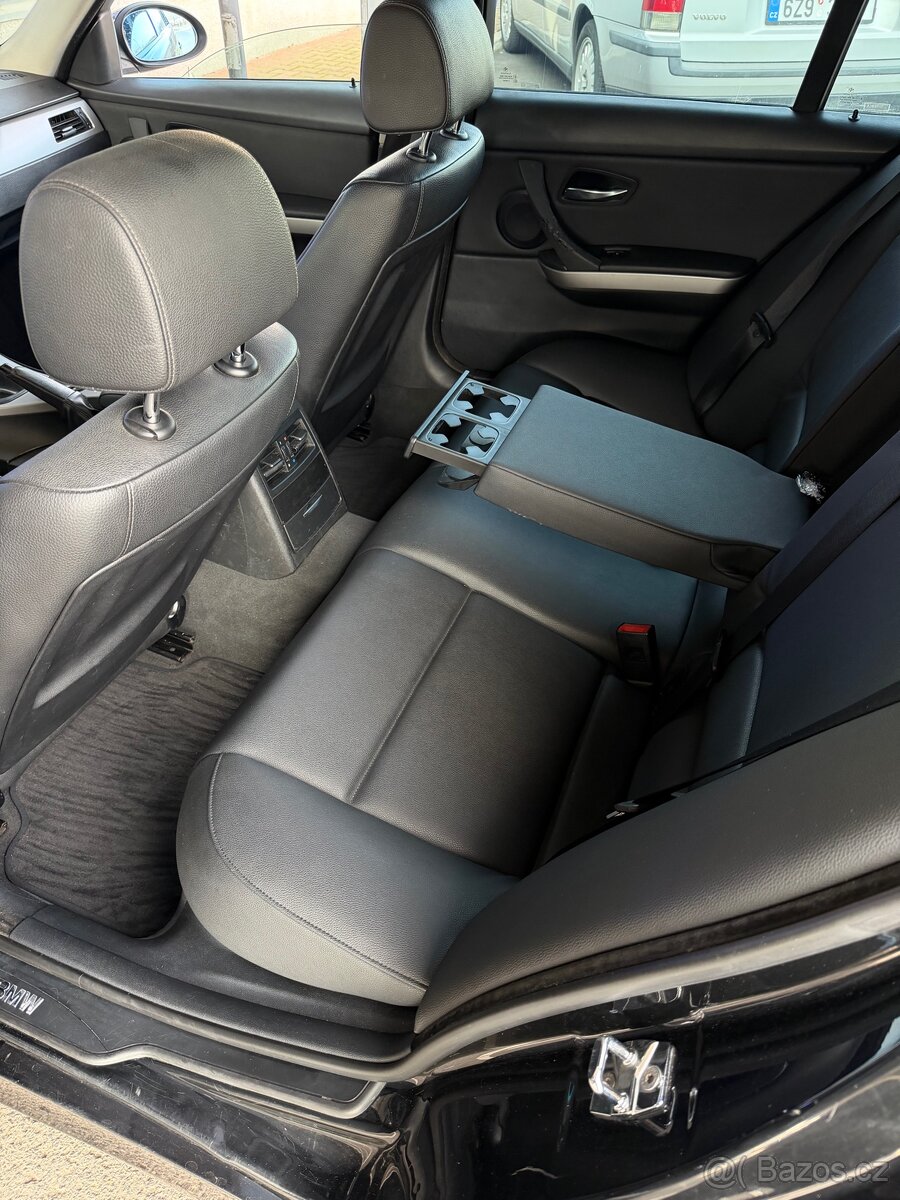 BMW 320d E91 120kw - 10