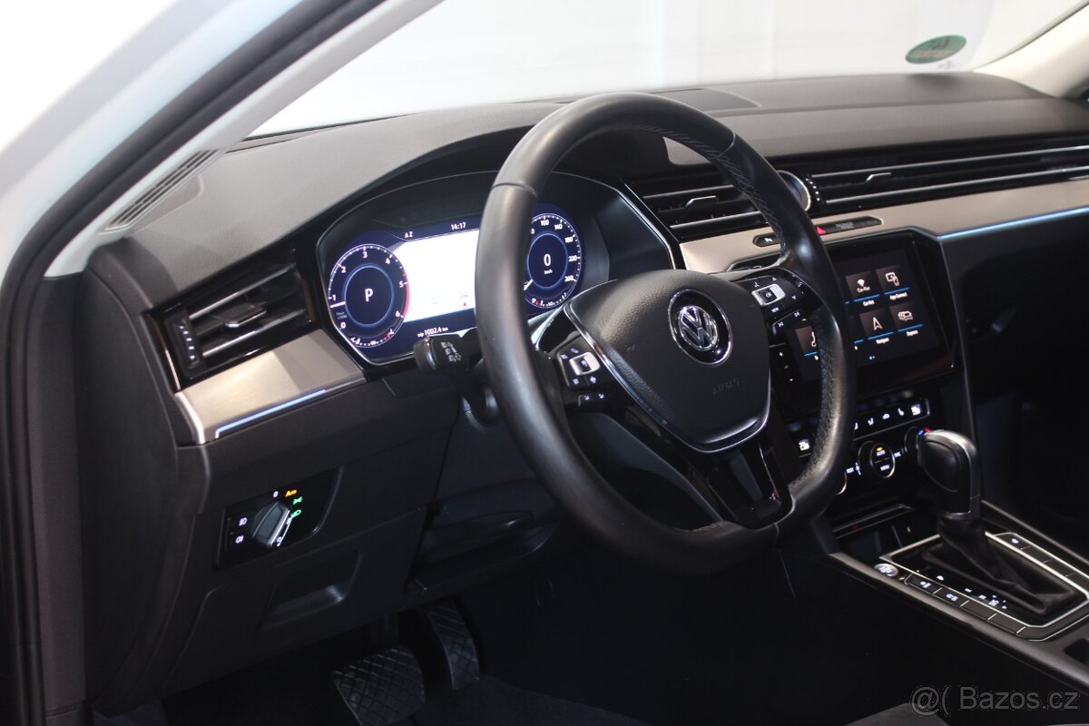 VW Passat B8 2.0TDI DSG 4x4 HIGHLINE NAVI 2019 DISPLAY - 10