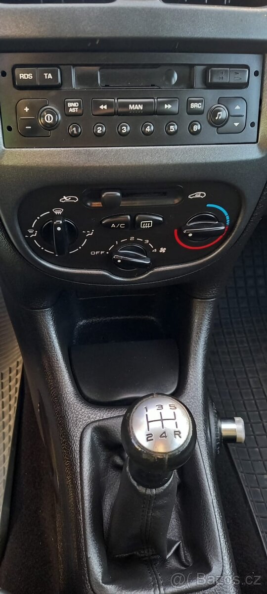 Peugeot 206sw 1.4HDI tažné zařízení,klimatizace - 10