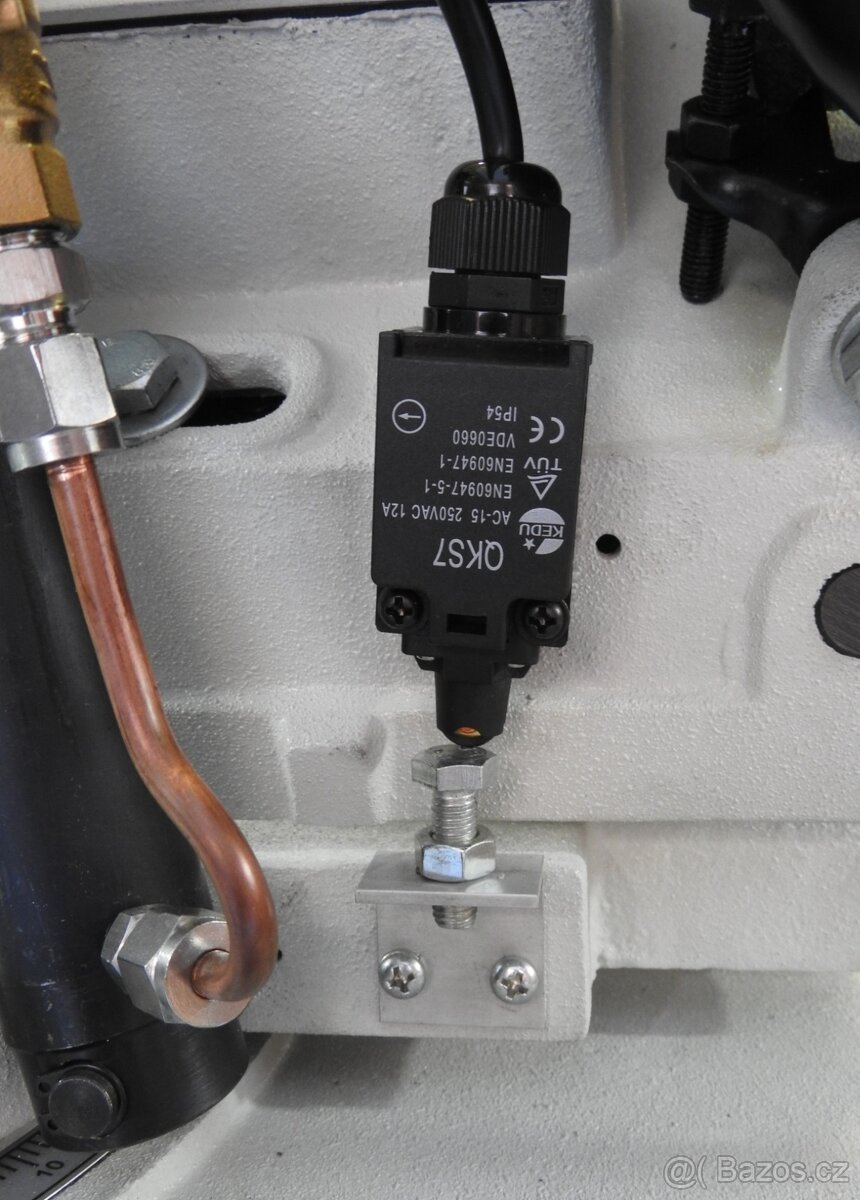 Pásová pila na kov s chladicím zařízením G5013WC/400 - 10