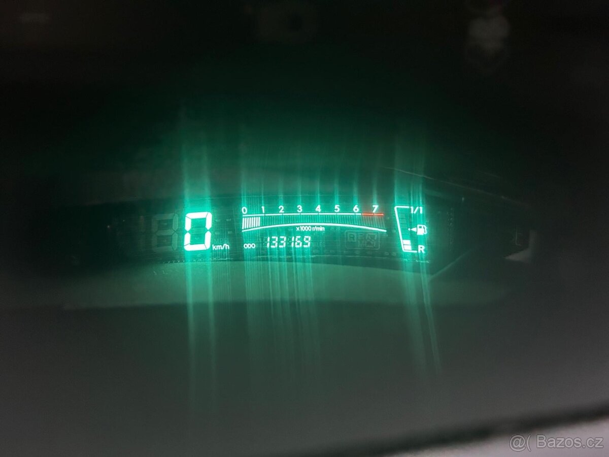 Toyota Yaris 1,0 VVT-i 51 KW r.v. 2006 - 10