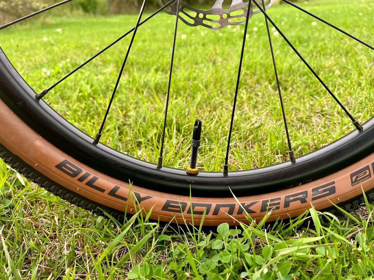 Superior Team 20" - perfektní stav, záruka, servis - 10