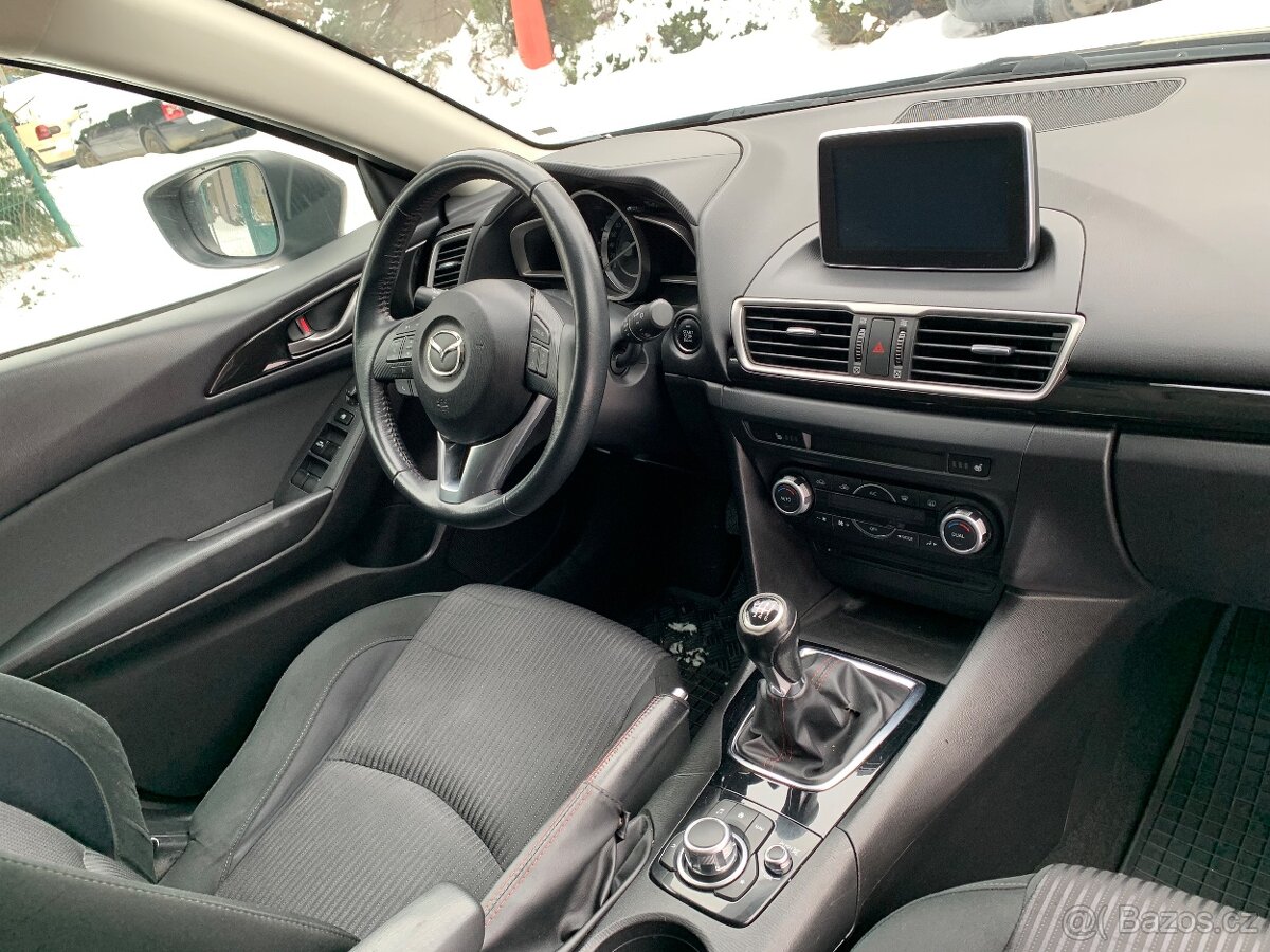 Mazda 3 revolution 2.0 G120 88kw - 10