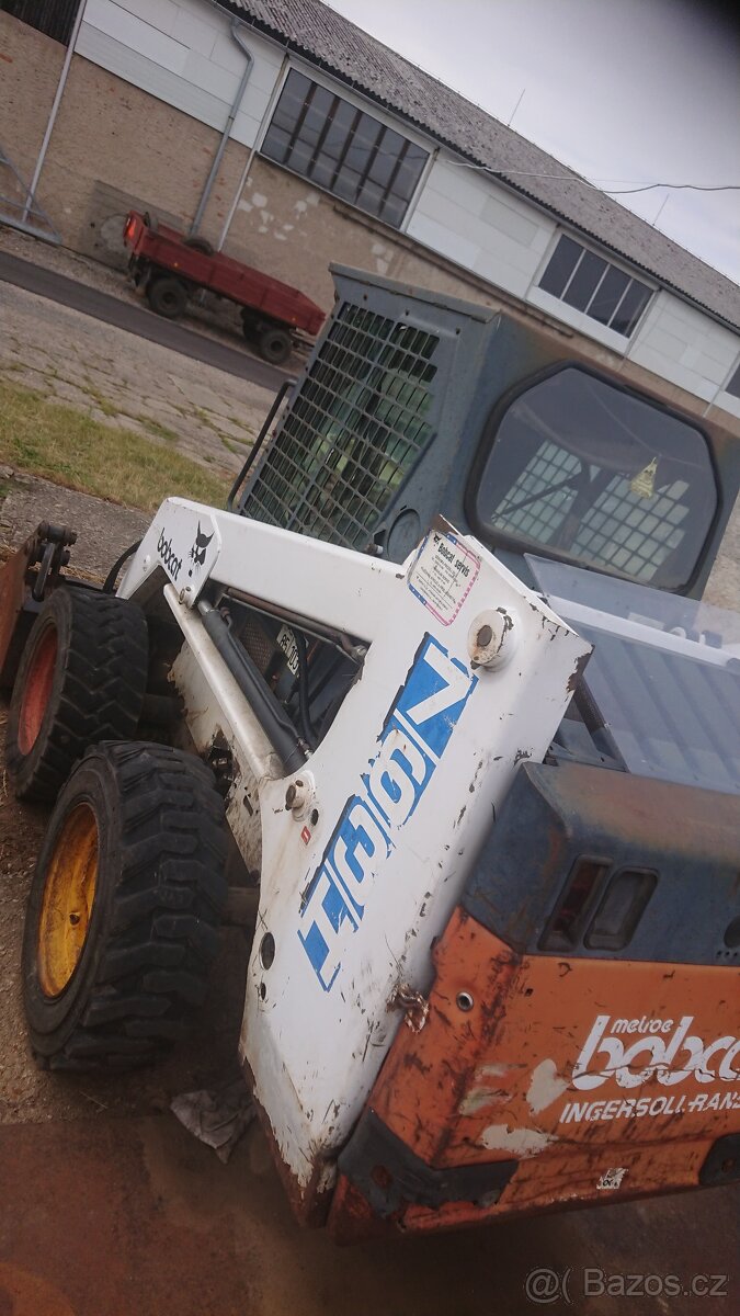 Bobcat 763H + příslušenství - 10