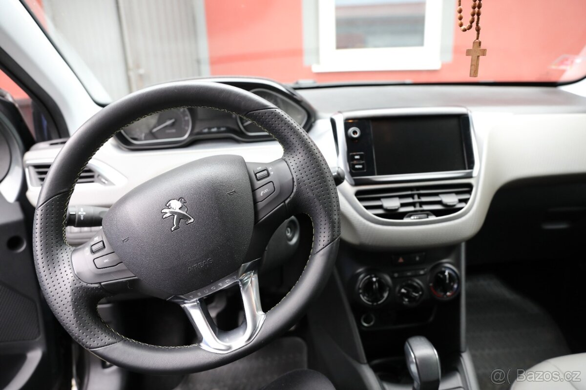 Peugeot 208, r.v. 2018, benzin/LPG - 10