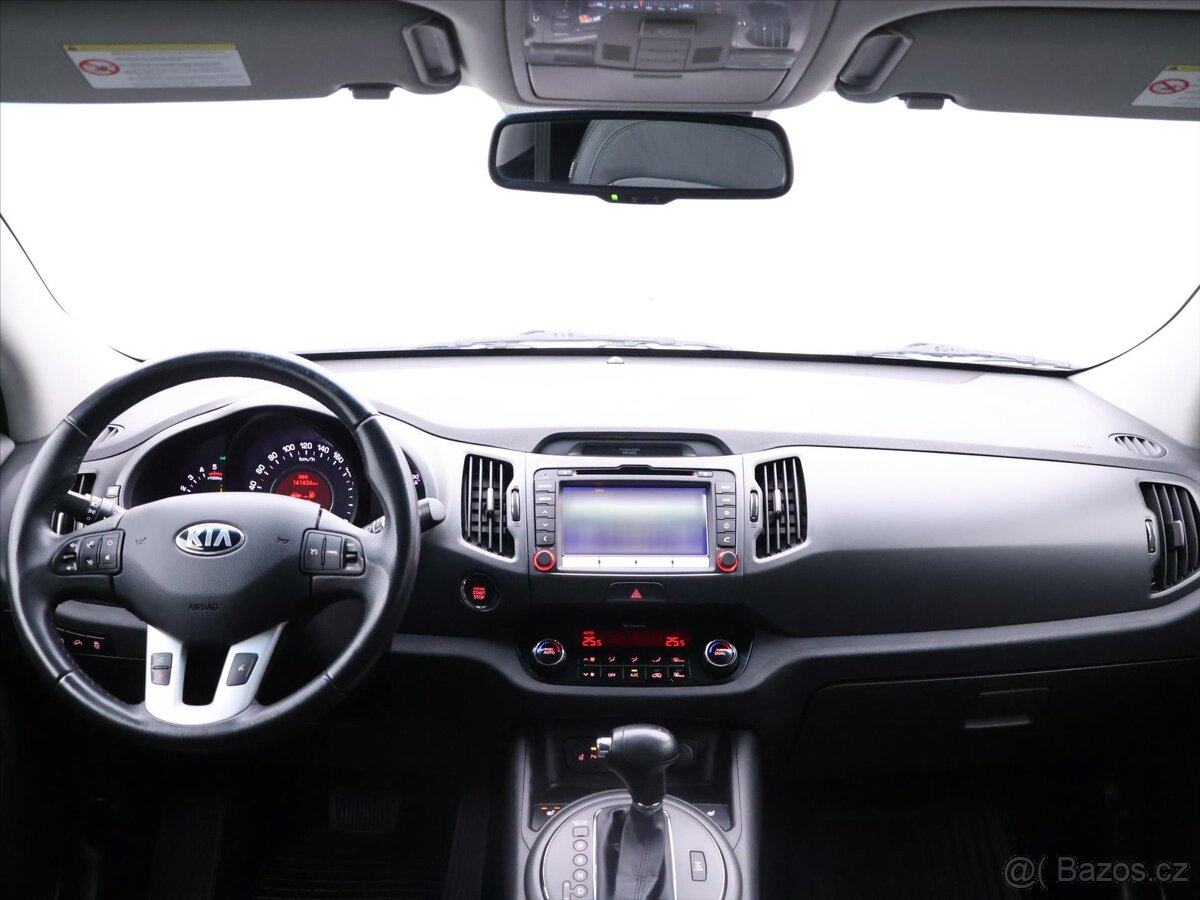 Kia Sportage 2,0 CRDi 135kW 4x4 Comfort+ (2012) - 10