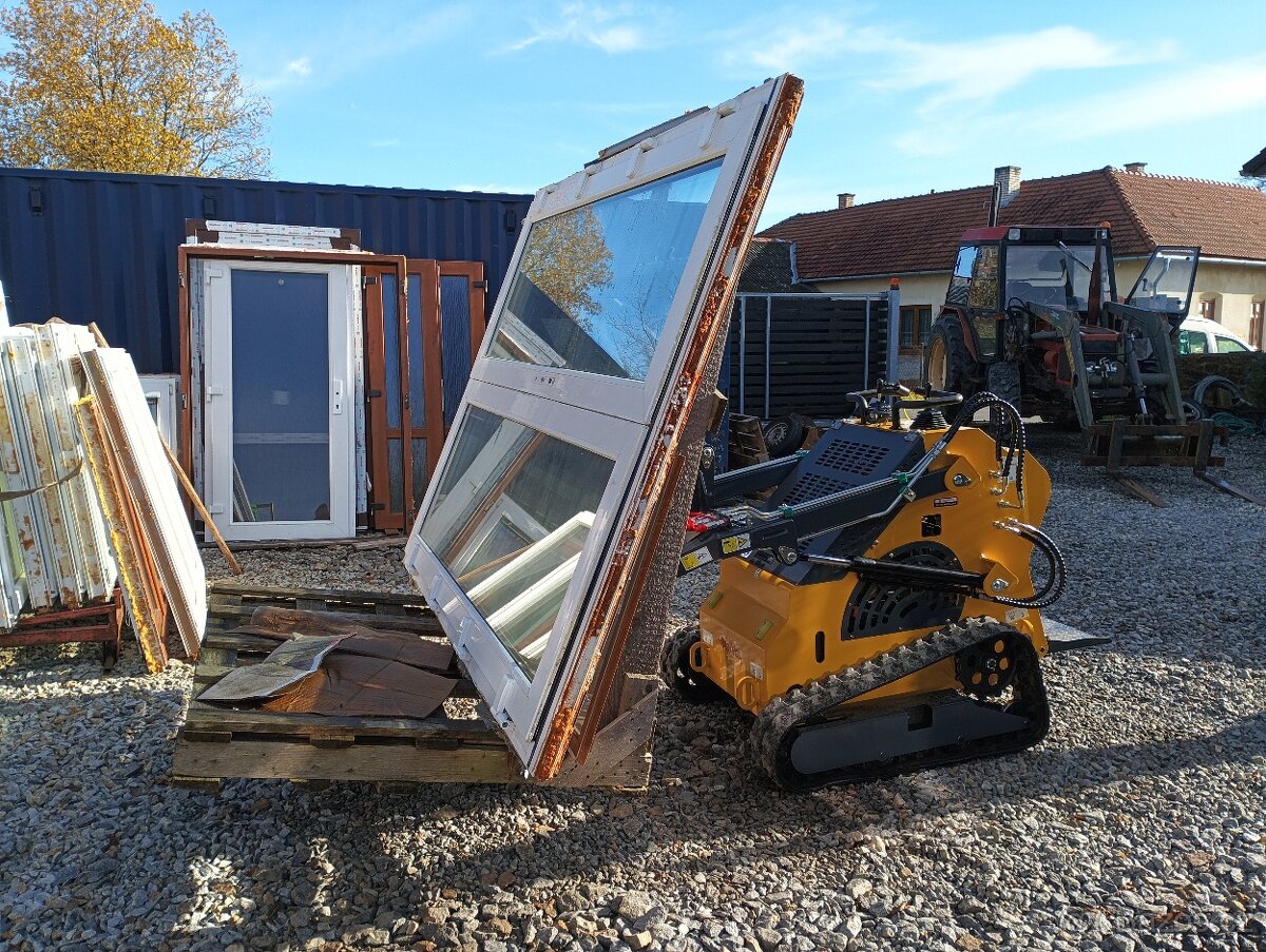 Pásový smykový nakladač - 10