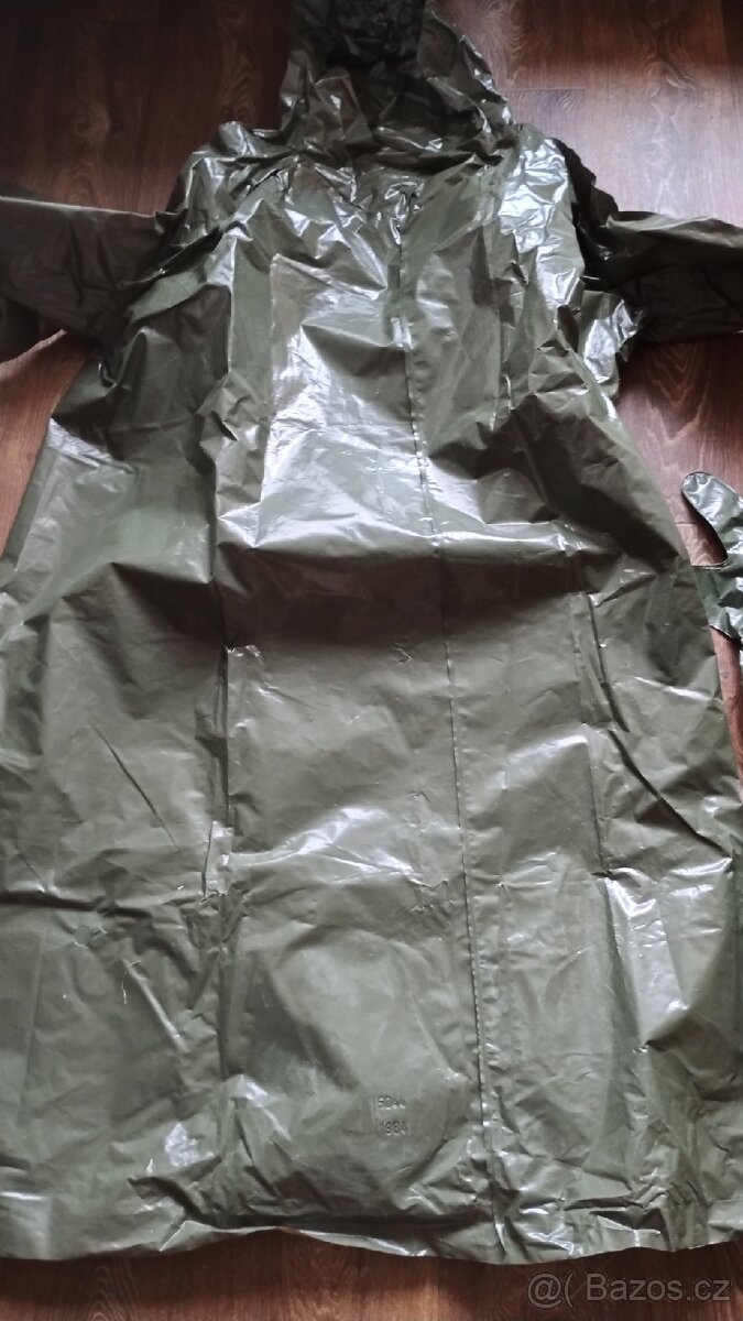 Protichemické obleky-2 kusy - 10