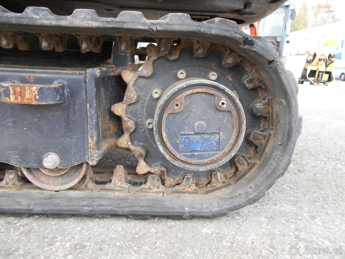 Minibagr YANMAR SV16 - 10