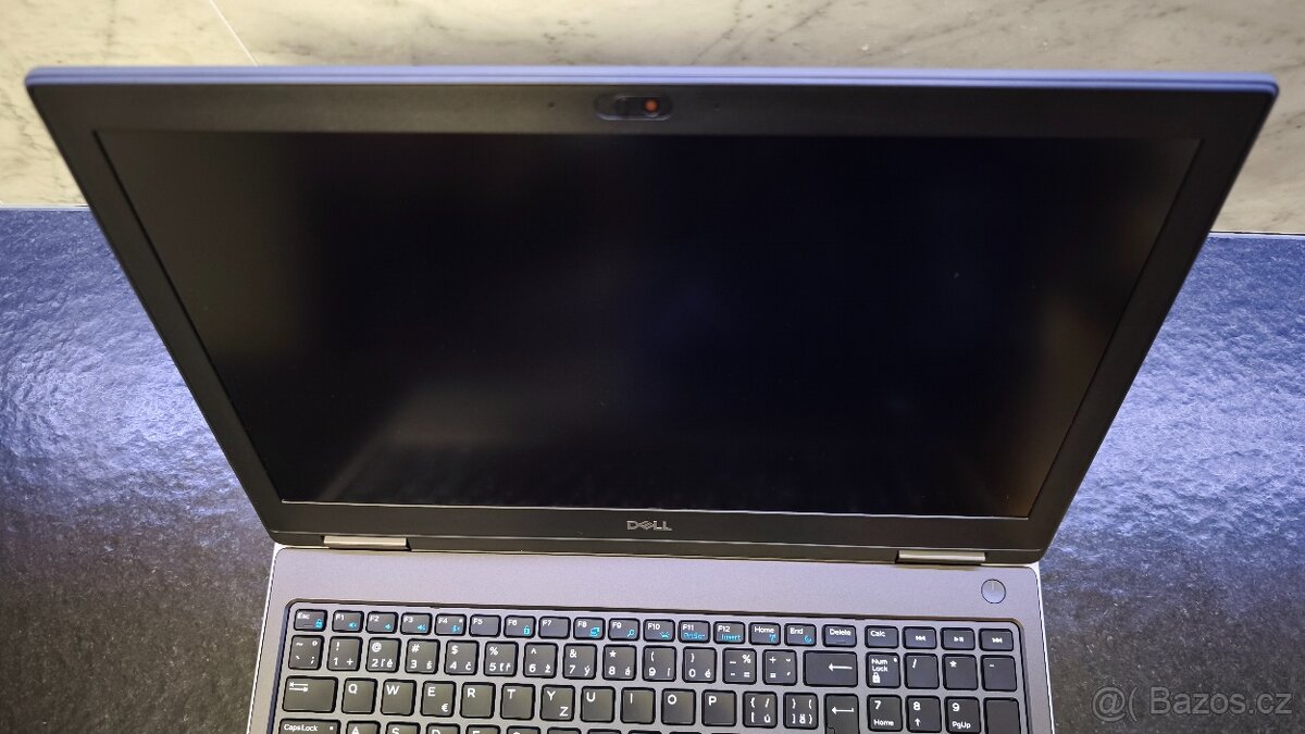 zánovní profi DELL Precision 7540 s nVIDIA RTX3000 (6GB) - 10