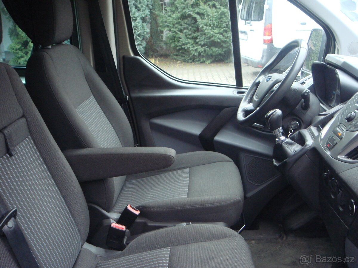 Ford Transit custom 2.2tdci 92kw 9 míst dlouhý 2014 - 10