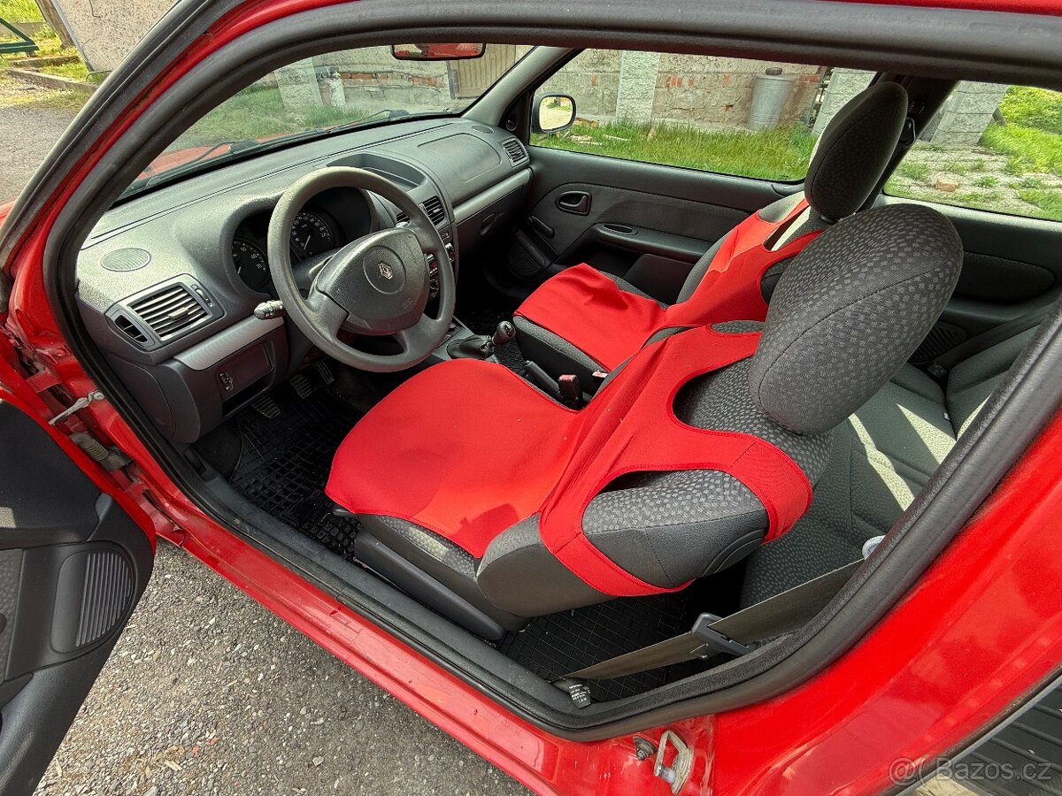 Renault clio 1.2 - 10