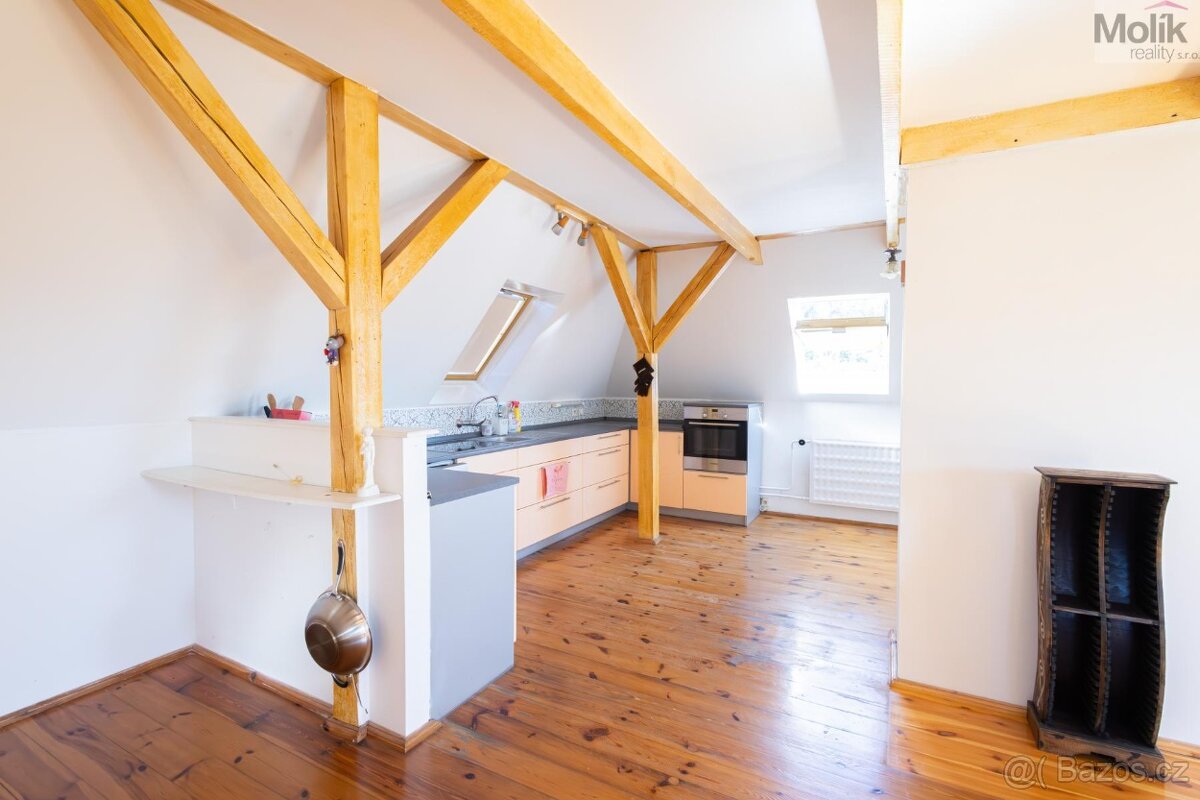 Rodinný dům, Děčín - 10