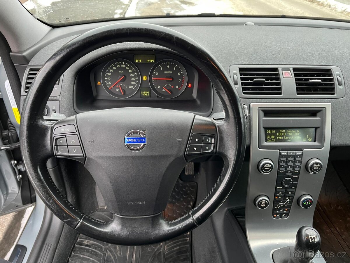 Volvo V50 1.8i kombi - 10