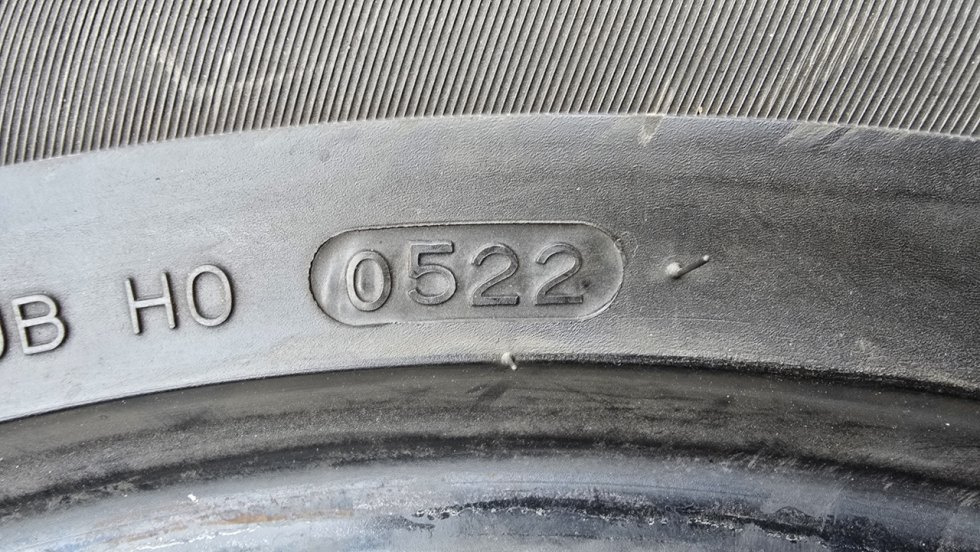 Letní pneu 235/50/19 Hankook - 10