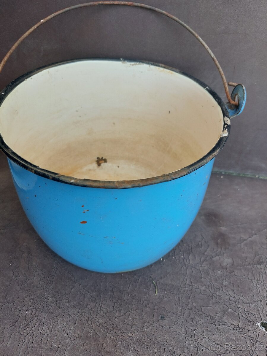 Retro kotlíky a nádobí. - 10