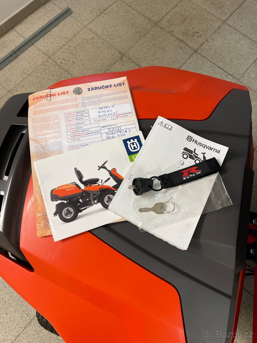 Rider Husqvarna R 214 C - 10